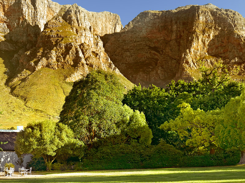 https://www.fdwijnwinkel.nl/media/cache/16x9_thumb/media/image/brand-banner/Boschendal_gebergte.jpg