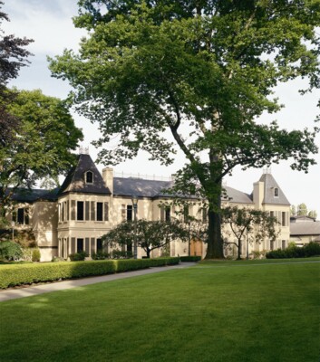 Chateau_Day.jpg